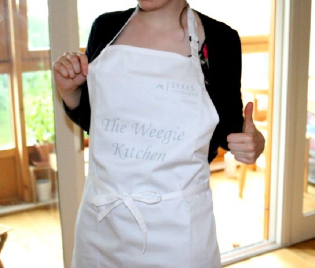 Armed with a personalised apron & a haggis I wait for inspiration to strike!